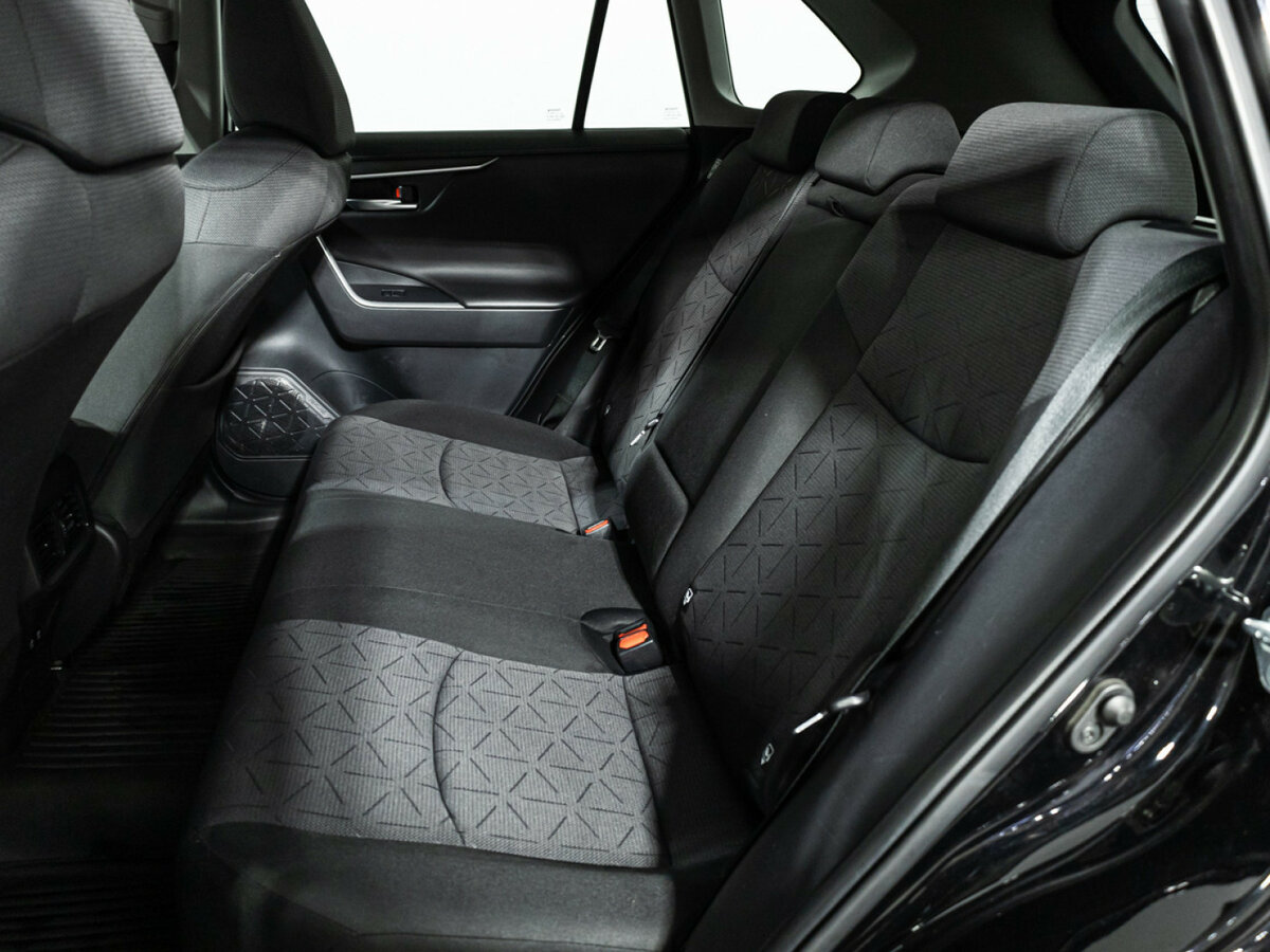 Купить Toyota RAV4 с пробегом. Фото: #7