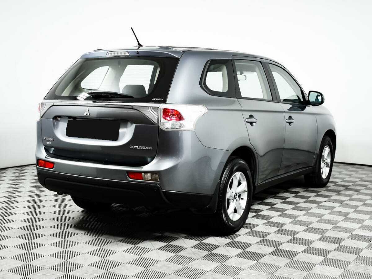 Купить Mitsubishi Outlander с пробегом. Фото: #4