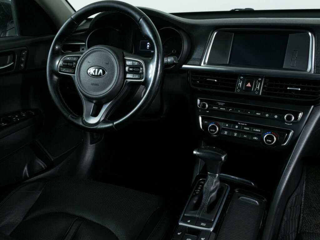 Купить Kia Optima с пробегом. Фото: #9