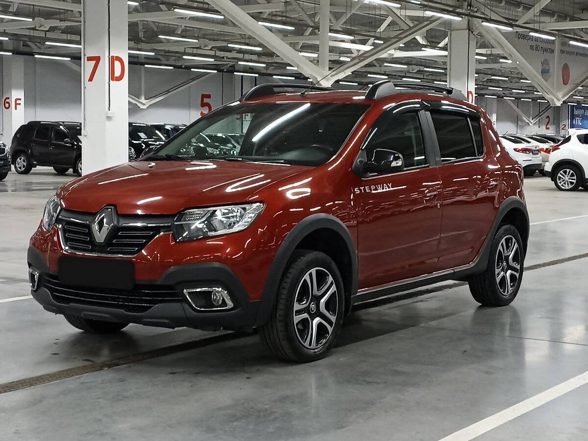 Купить Renault Sandero с пробегом. Посмотреть фото