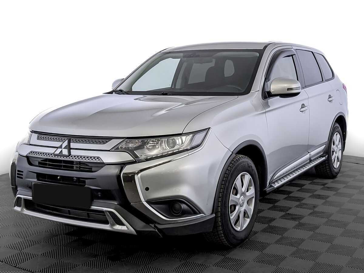 Купить Mitsubishi Outlander с пробегом. Фото: #0