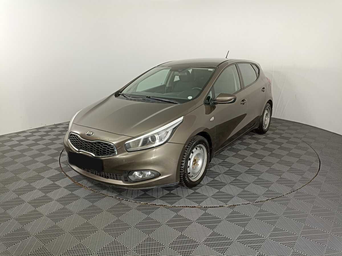 Купить Kia Ceed с пробегом. Посмотреть фото