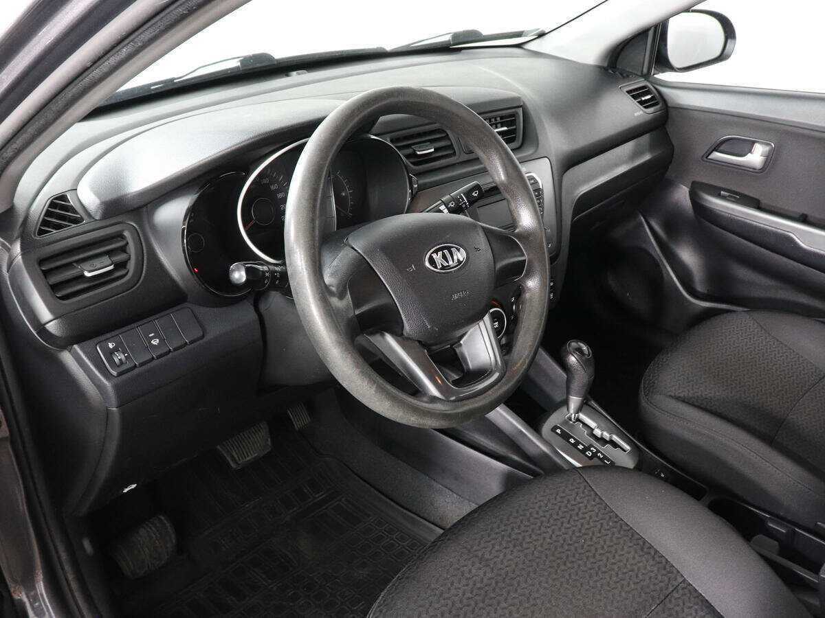 Купить Kia Rio с пробегом. Фото: #8
