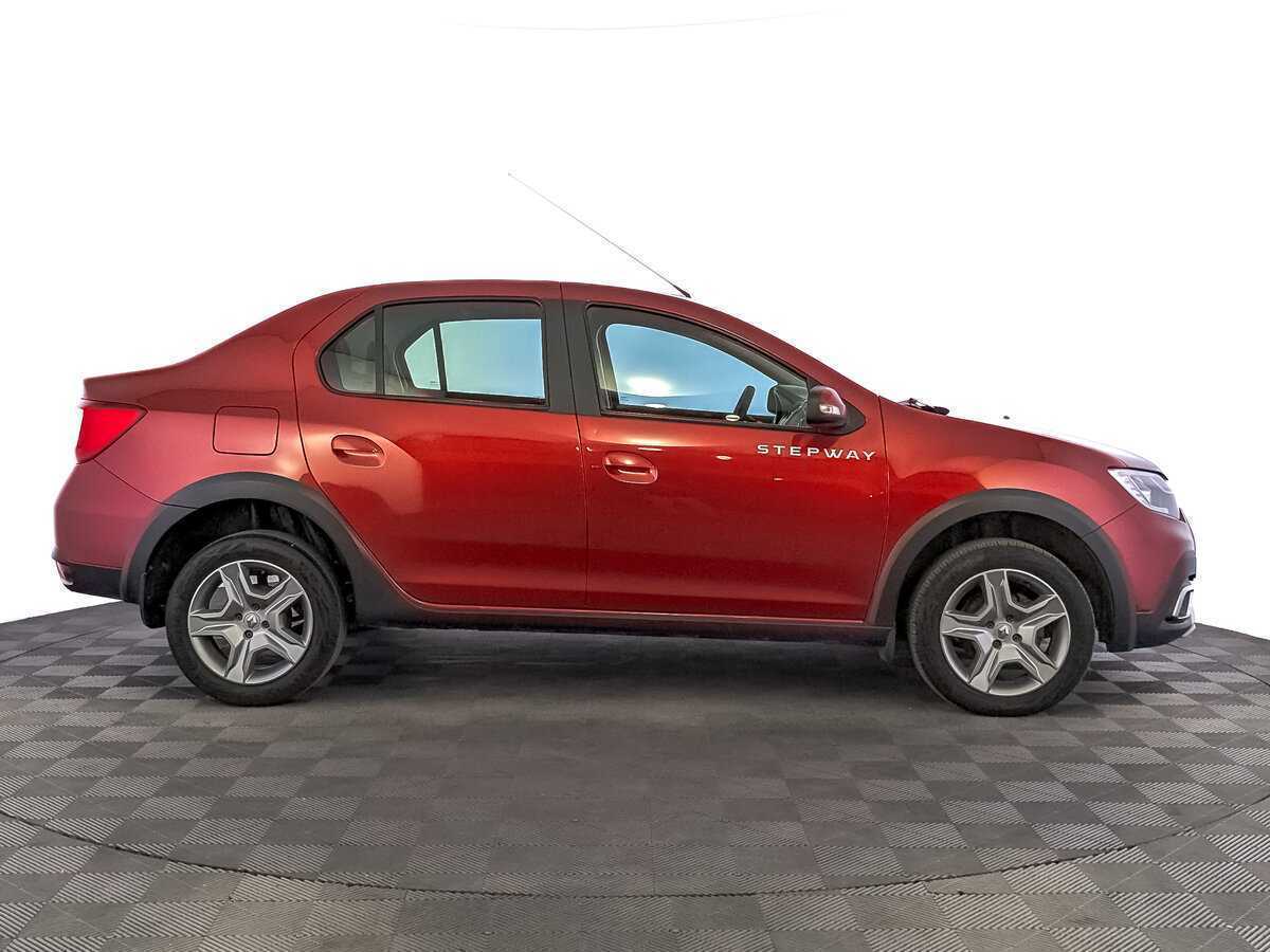 Купить Renault Logan с пробегом. Фото: #3