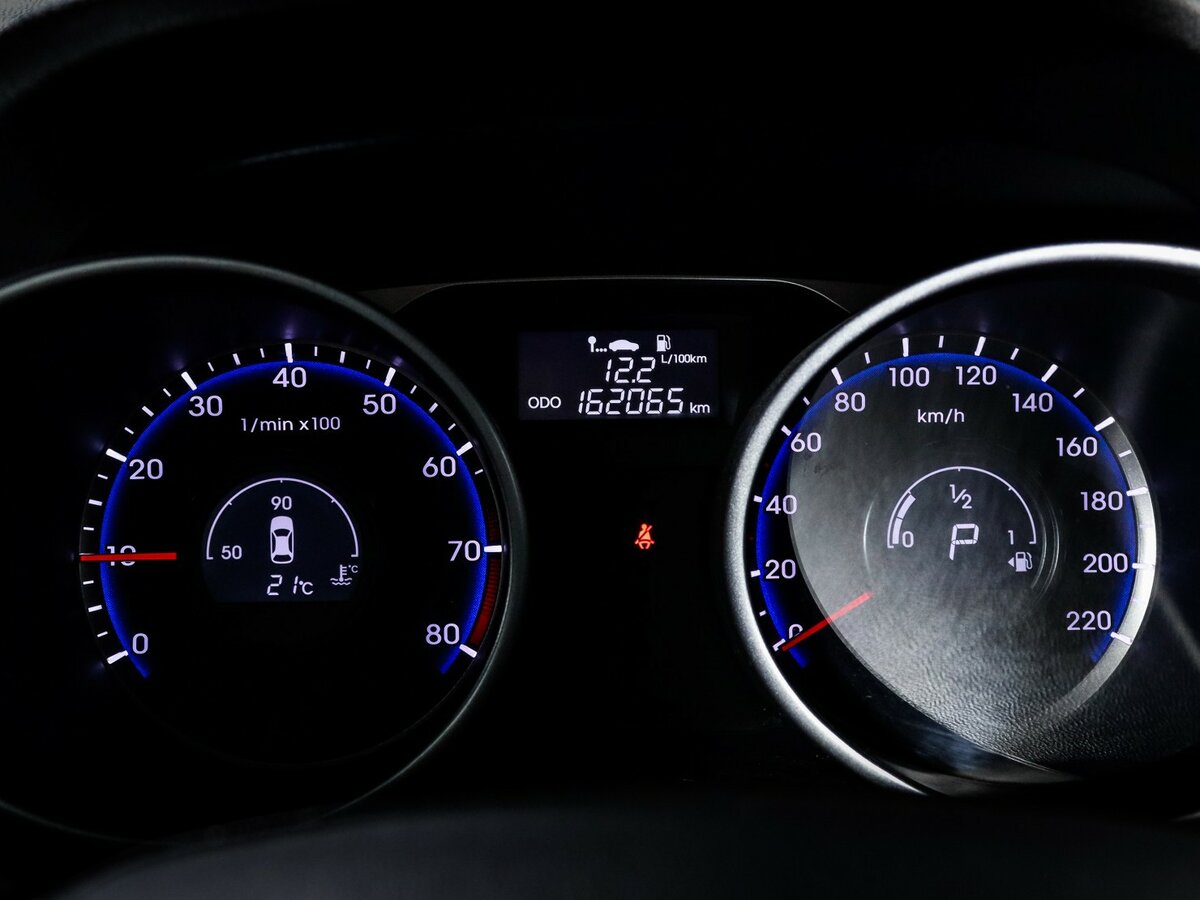 Купить Hyundai ix35 с пробегом. Фото: #8