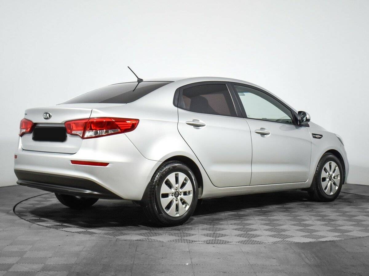 Купить Kia Rio с пробегом. Фото: #4