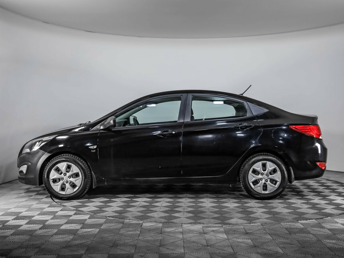 Купить Hyundai Solaris с пробегом. Фото: #7
