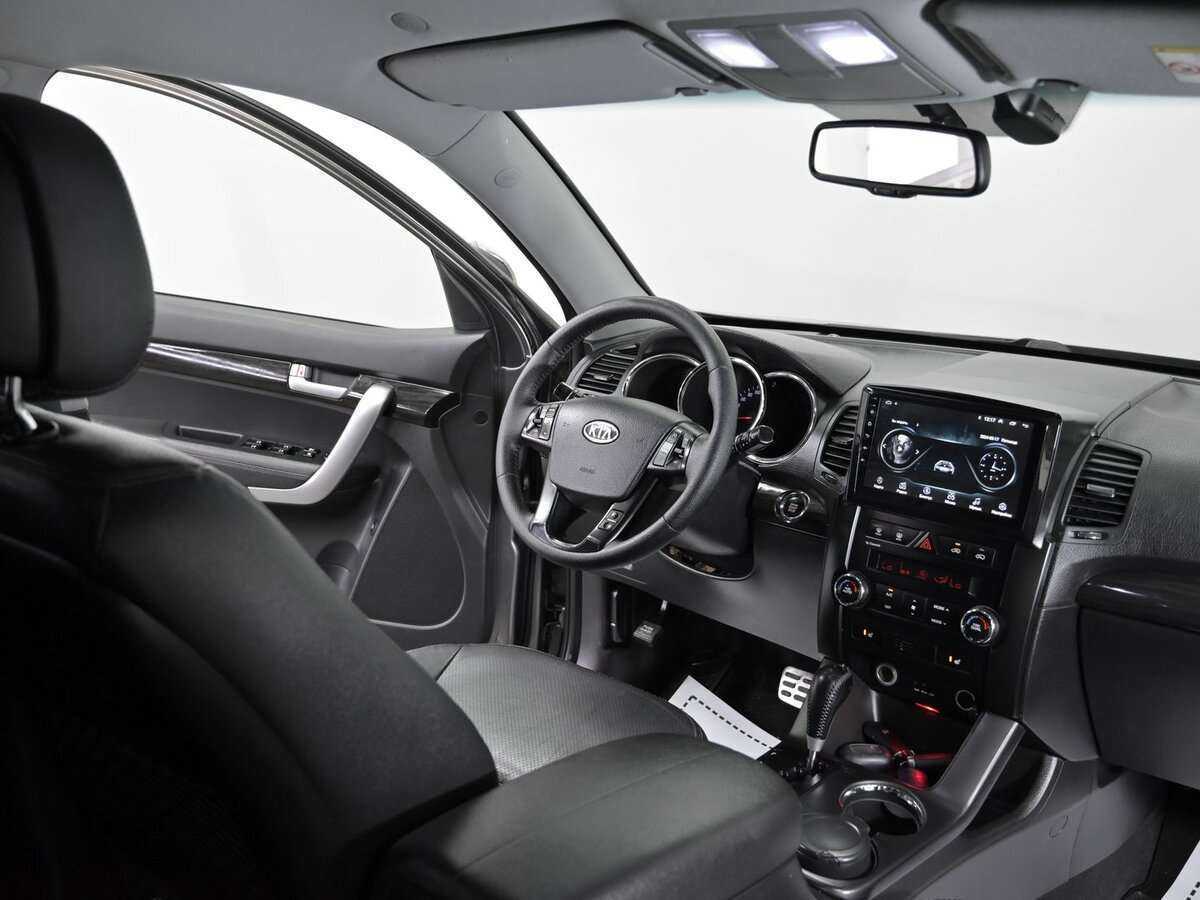 Купить Kia Sorento с пробегом. Фото: #7