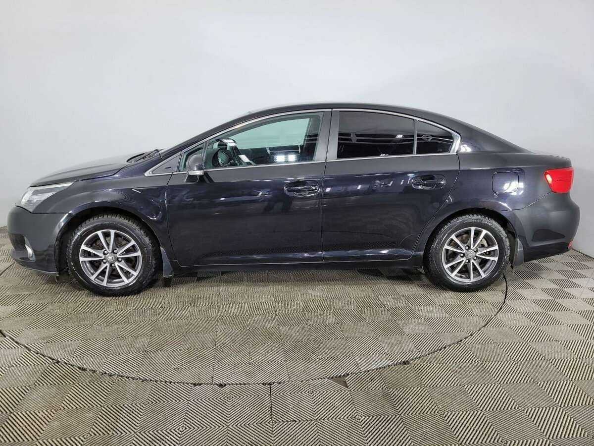 Купить Toyota Avensis с пробегом. Фото: #4