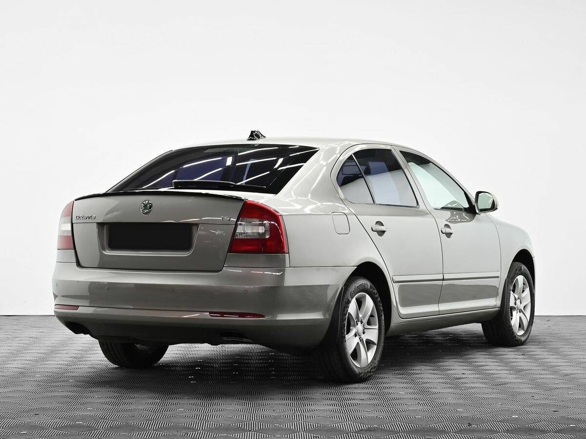 Купить Skoda Octavia с пробегом. Фото: #3