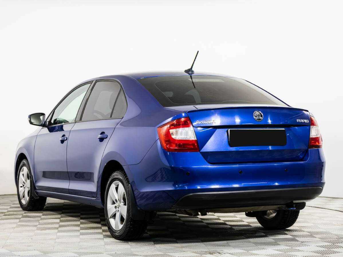 Купить Skoda Rapid с пробегом. Фото: #5