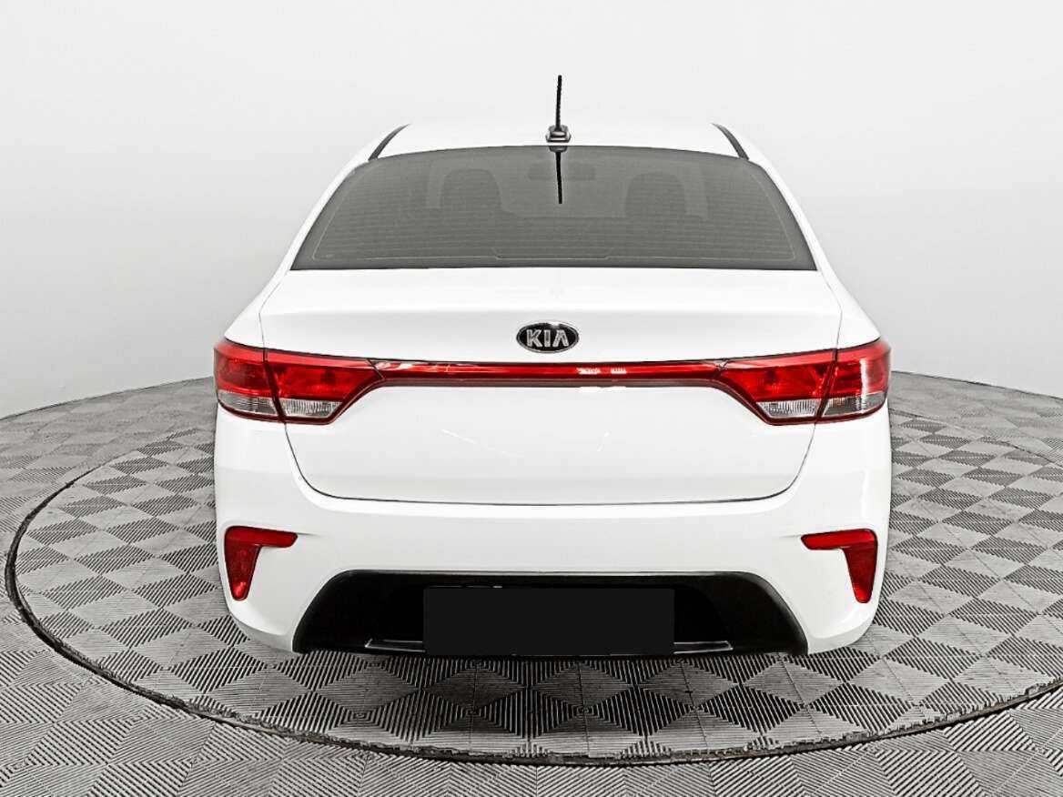 Купить Kia Rio с пробегом. Фото: #5