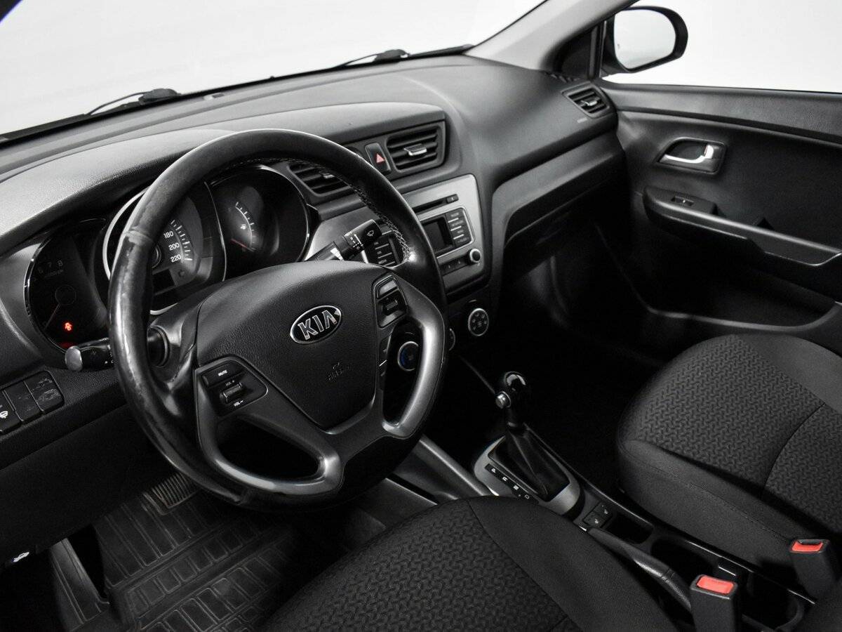 Купить Kia Rio с пробегом. Фото: #8