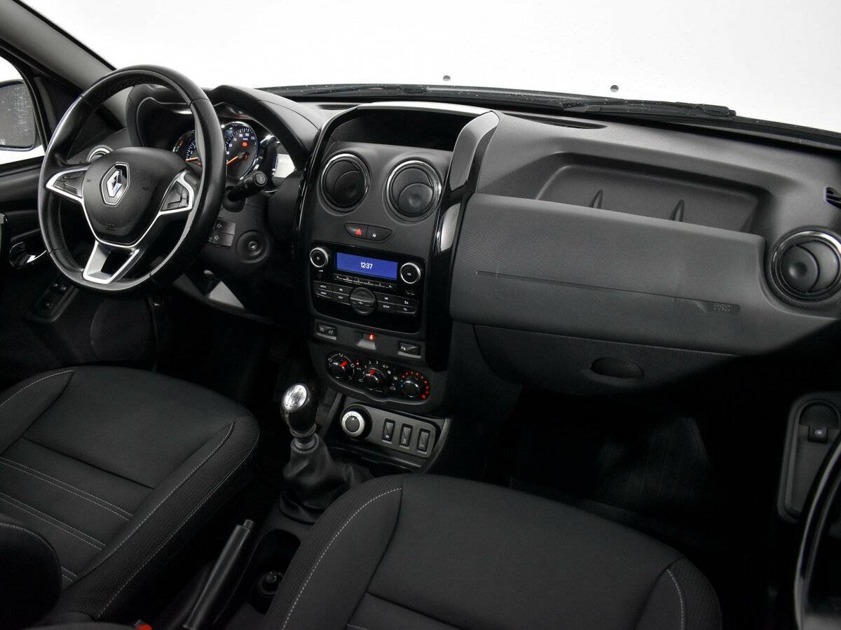 Купить Renault Duster с пробегом. Фото: #9