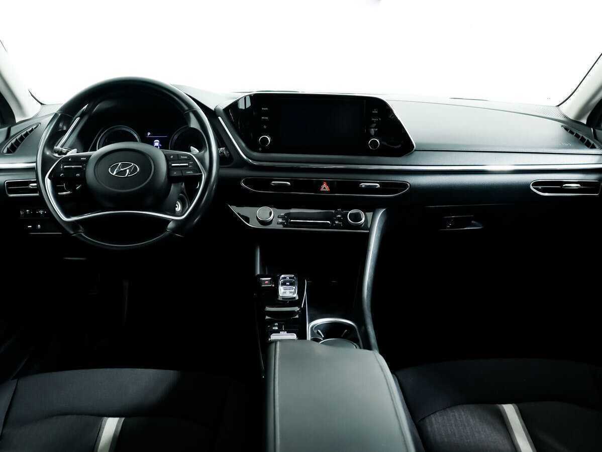 Купить Hyundai Sonata с пробегом. Фото: #8