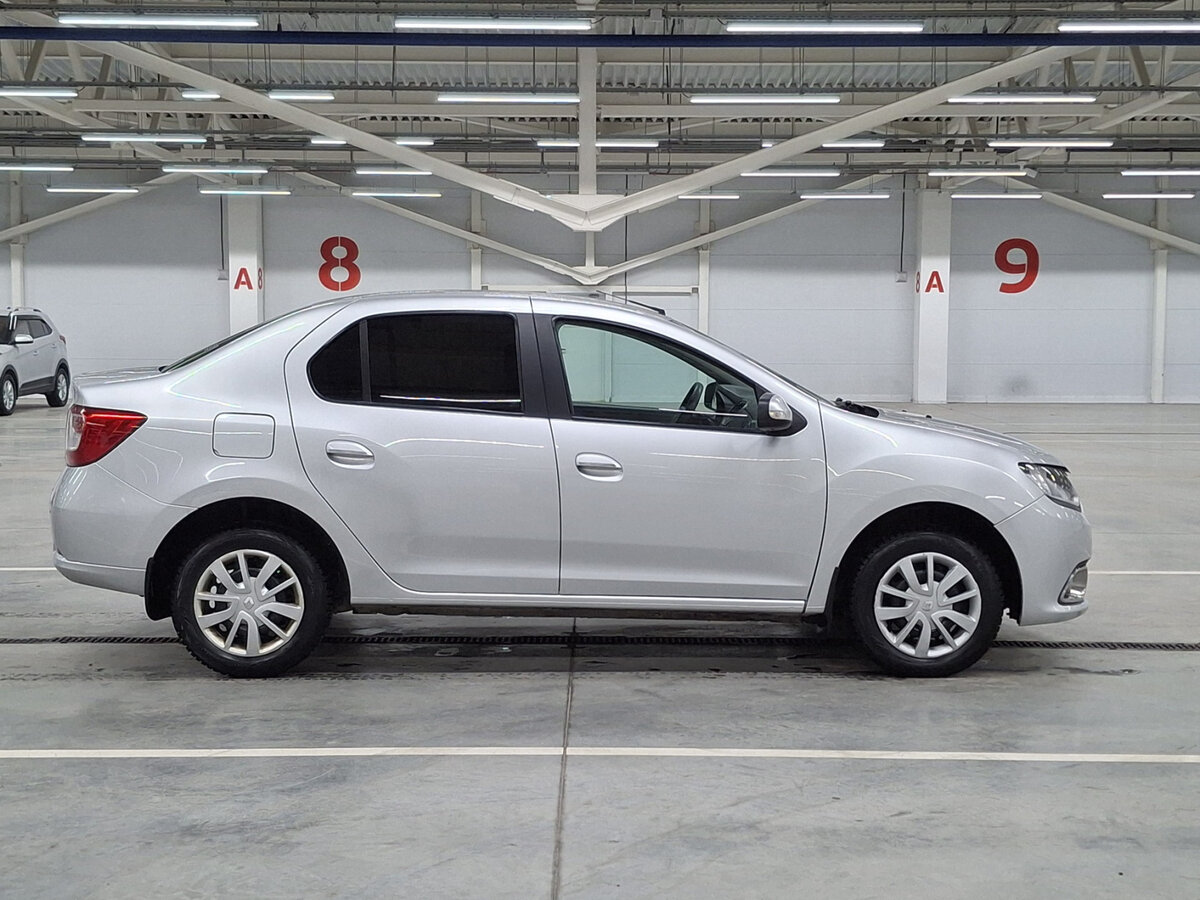 Купить Renault Logan с пробегом. Фото: #3