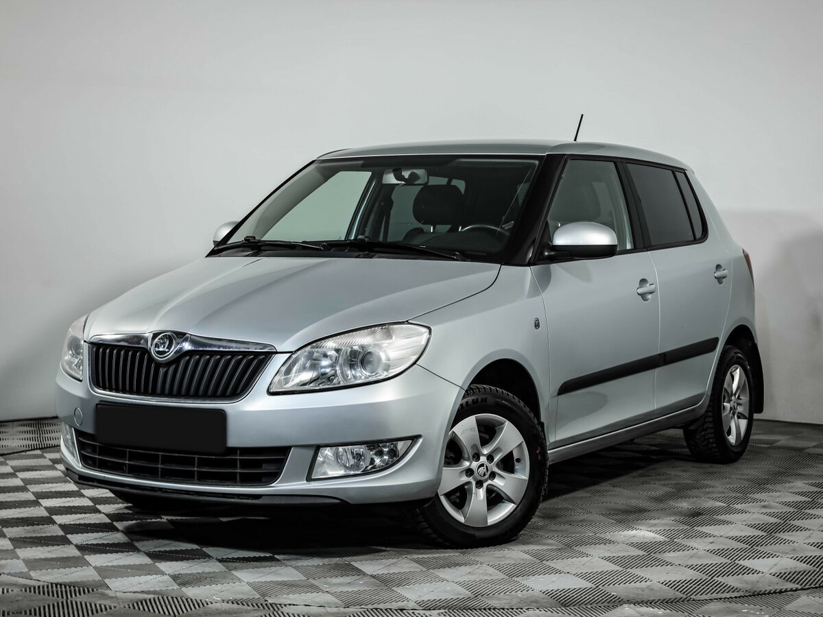 Купить Skoda Fabia с пробегом. Фото: #0