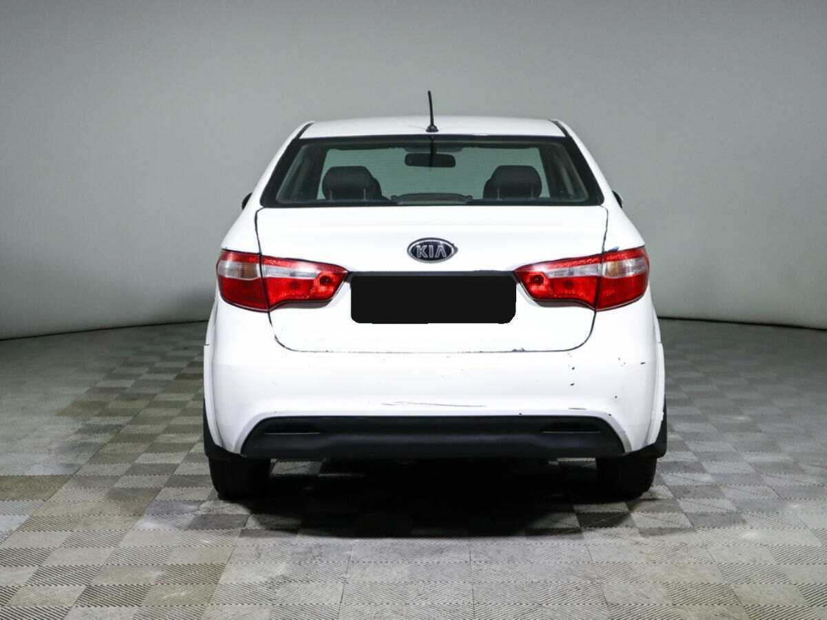 Купить Kia Rio с пробегом. Фото: #5