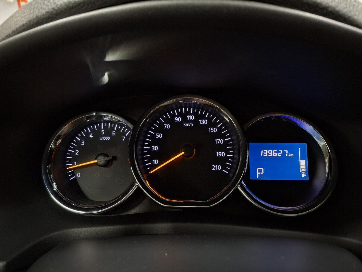 Купить Renault Logan с пробегом. Фото: #12