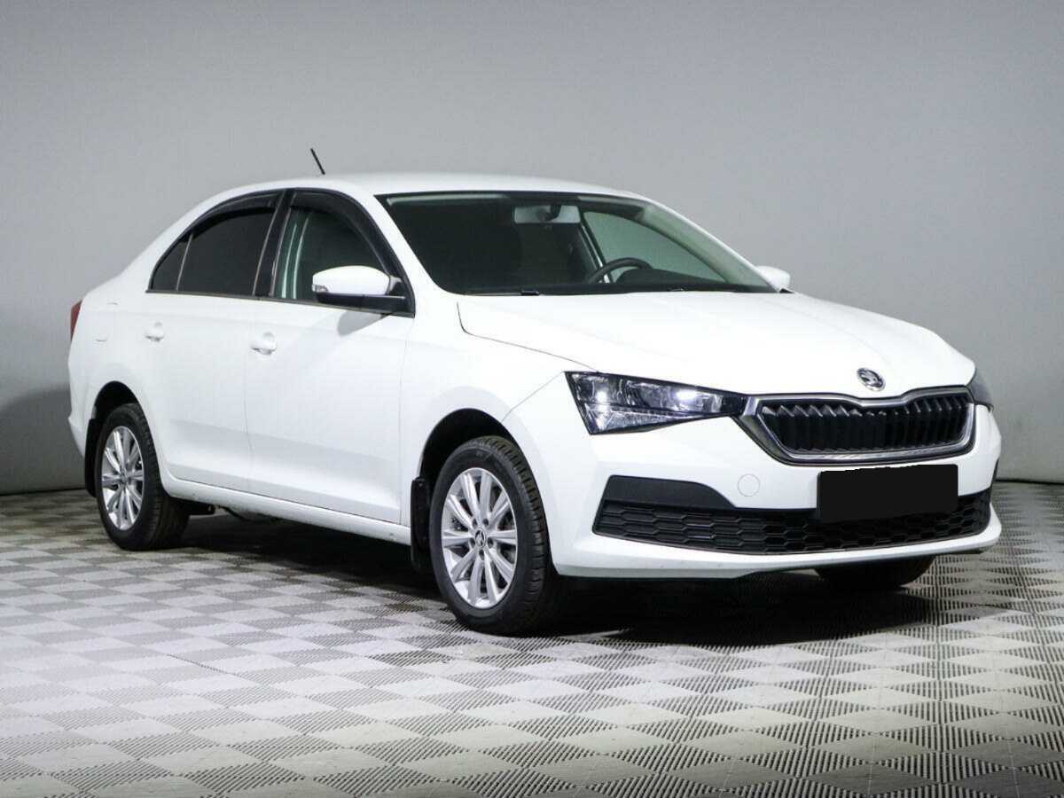 Купить Skoda Rapid с пробегом. Фото: #2