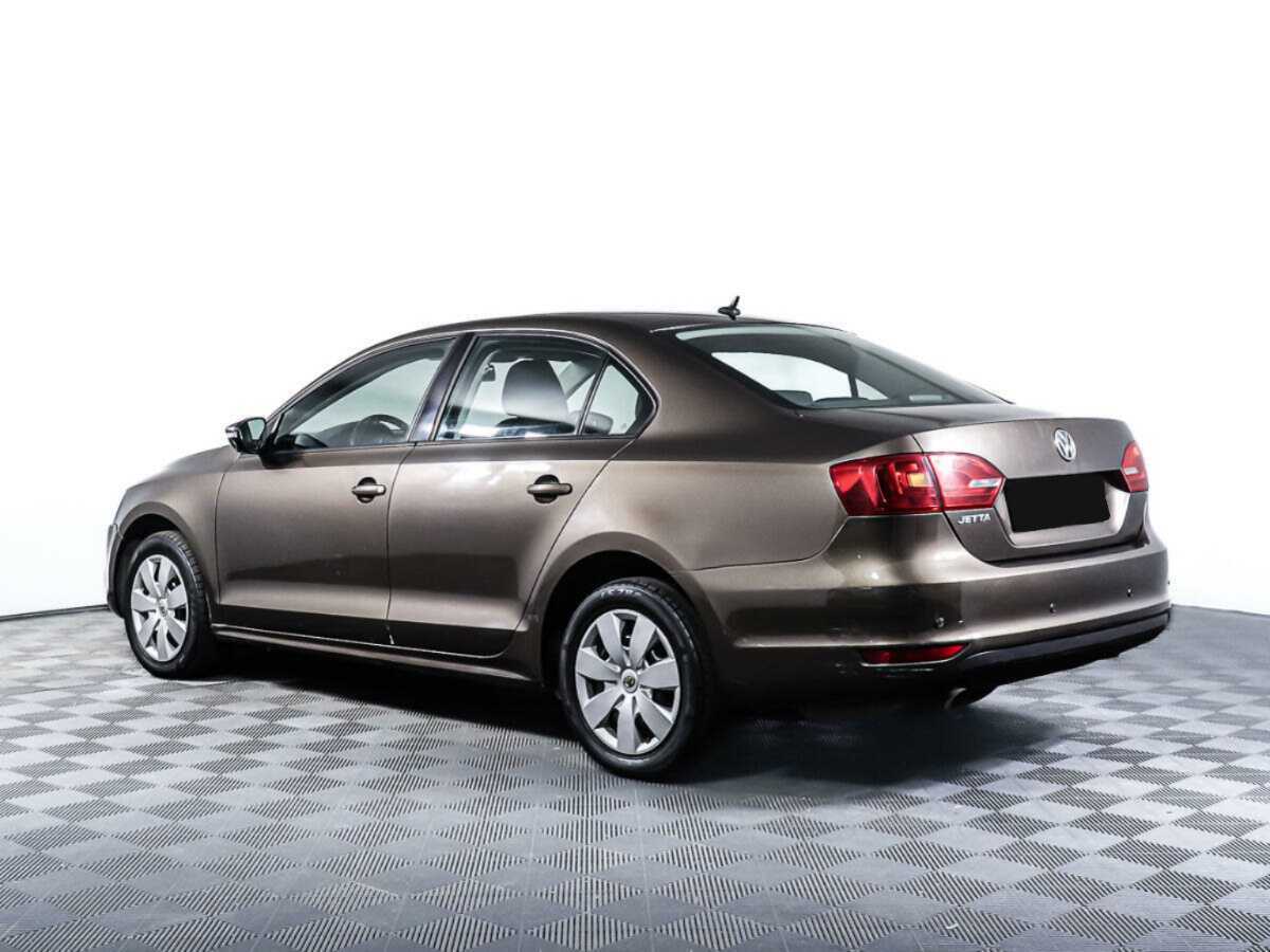 Купить Volkswagen Jetta с пробегом. Фото: #5