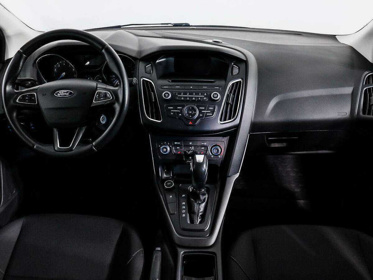 Купить Ford Focus с пробегом. Фото: #11