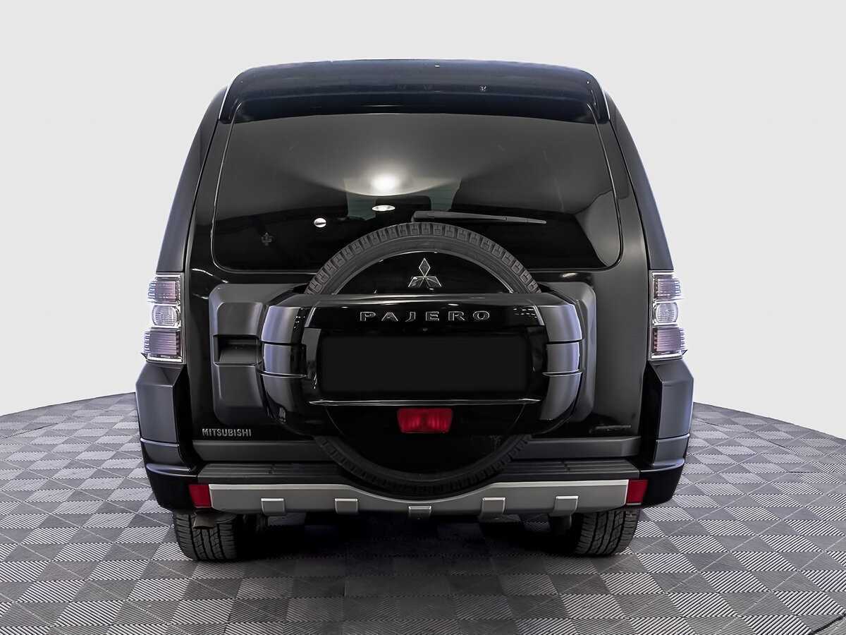 Купить Mitsubishi Pajero с пробегом. Фото: #5