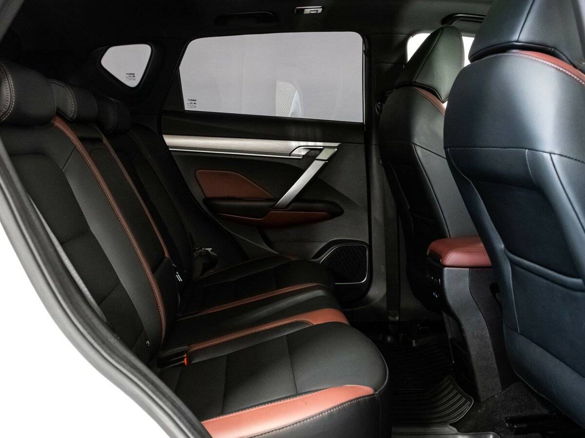 Купить Geely Coolray с пробегом. Фото: #13