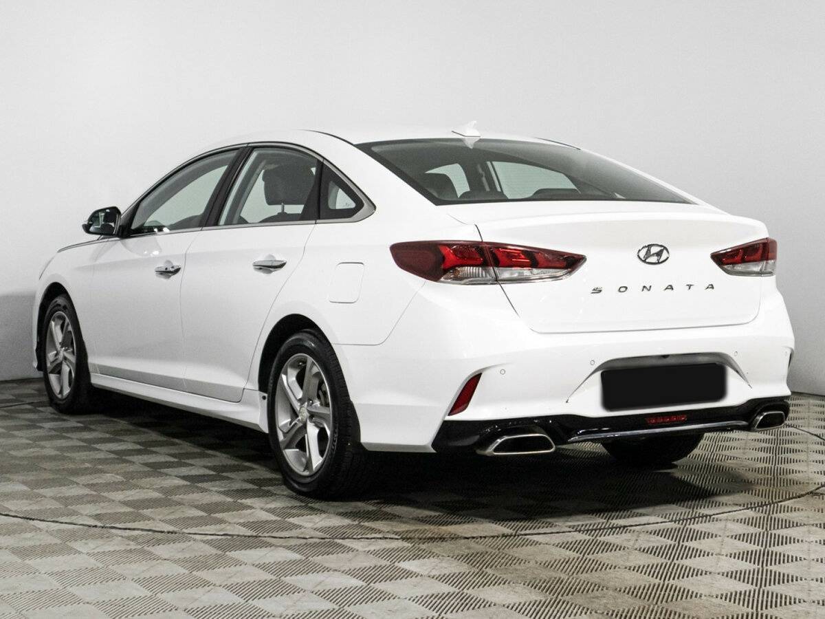 Купить Hyundai Sonata с пробегом. Фото: #6
