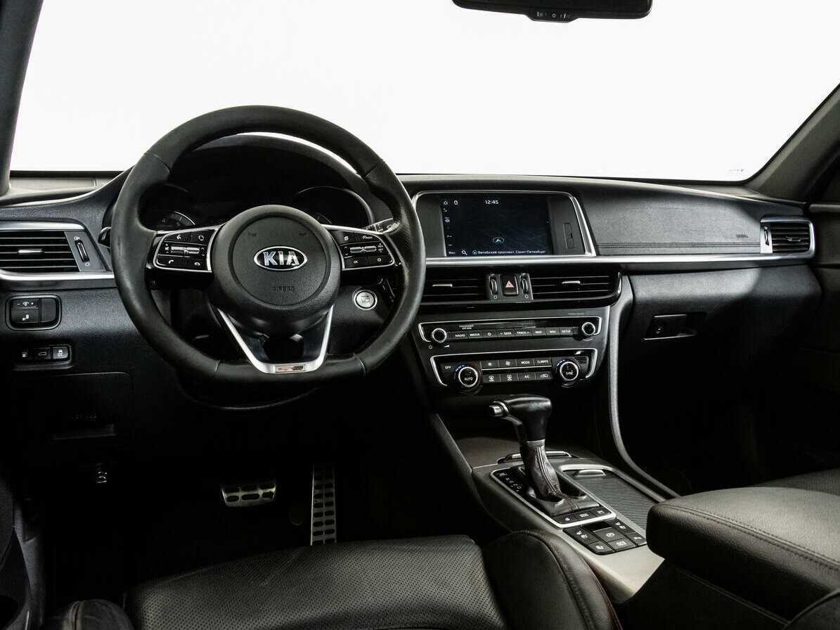 Купить Kia Optima с пробегом. Фото: #10