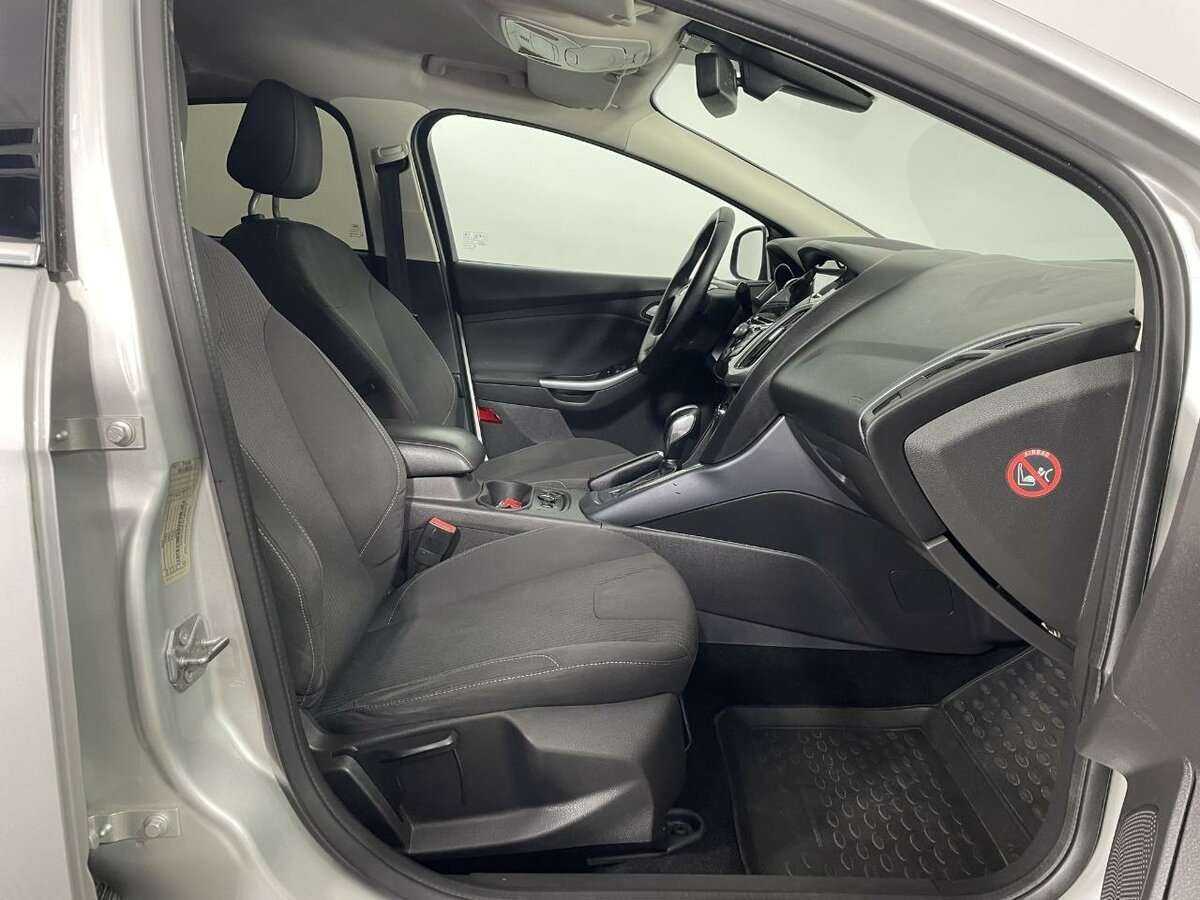 Купить Ford Focus с пробегом. Фото: #13