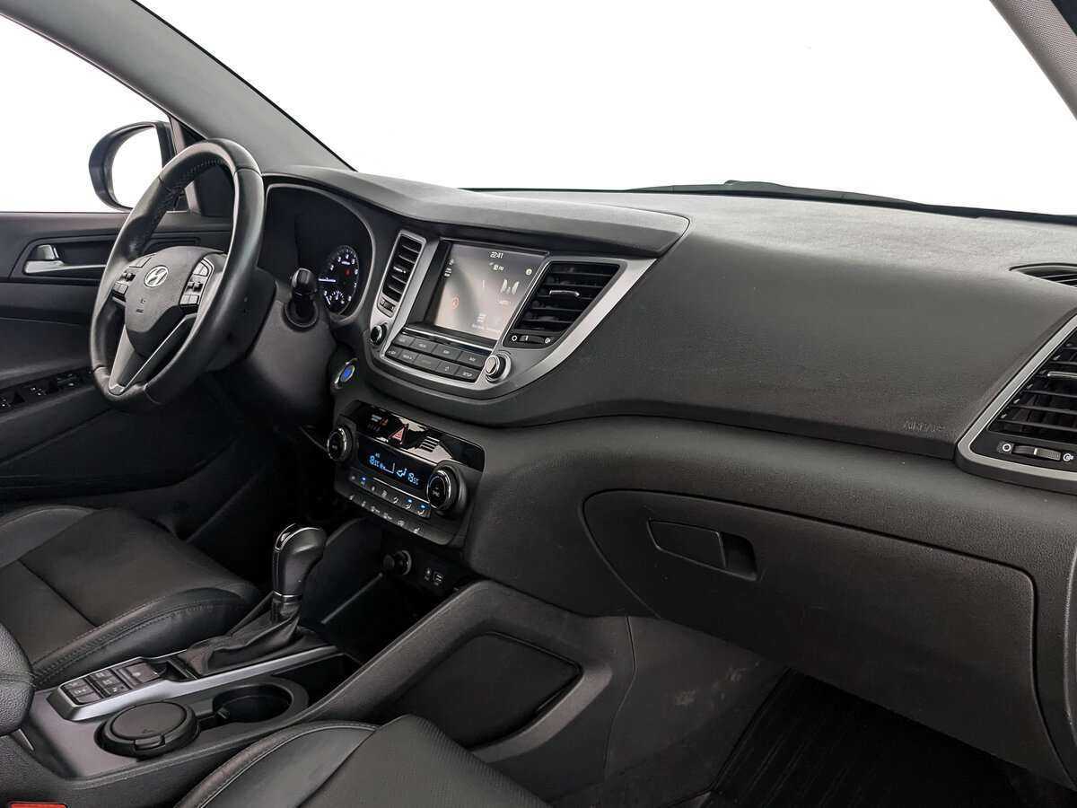 Купить Hyundai Tucson с пробегом. Фото: #12
