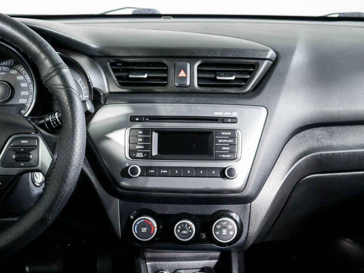 Купить Kia Rio с пробегом. Фото: #9