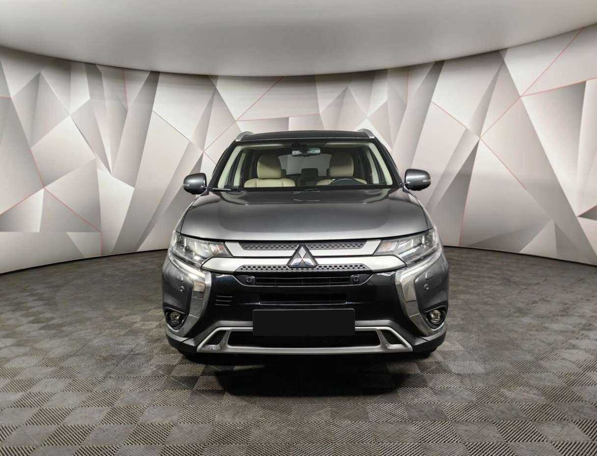 Купить Mitsubishi Outlander с пробегом. Фото: #6