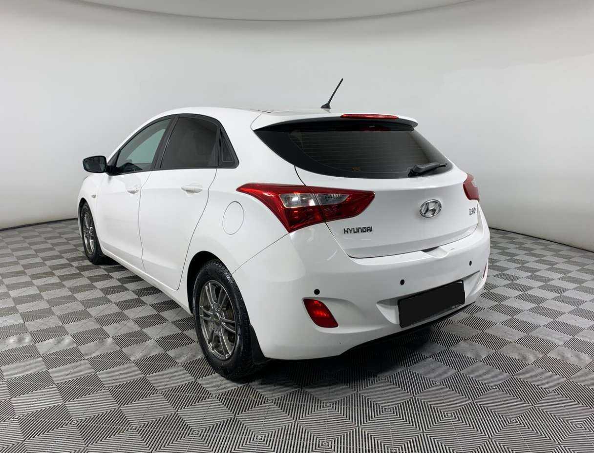 Купить Hyundai i30 с пробегом. Фото: #6