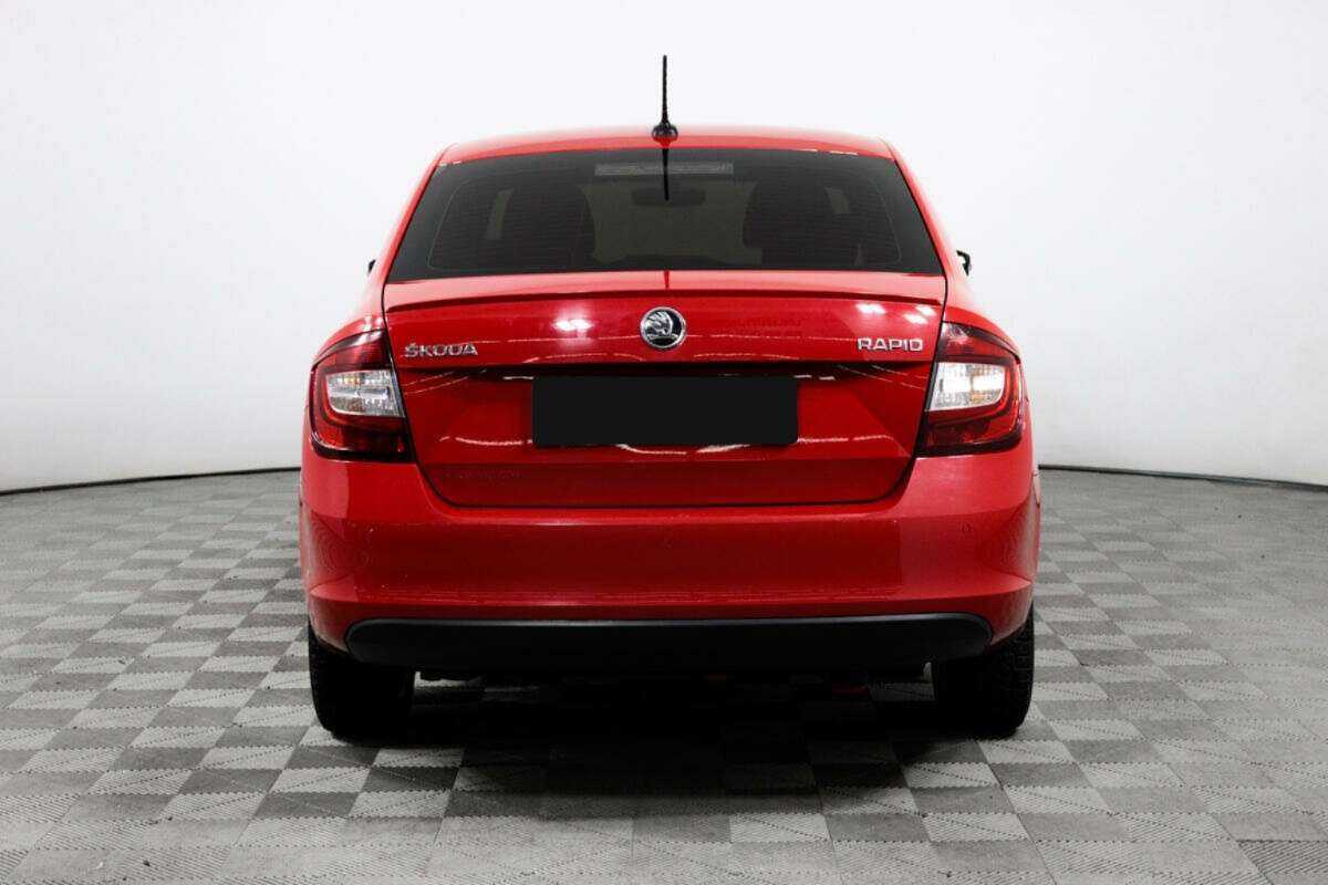 Купить Skoda Rapid с пробегом. Фото: #5