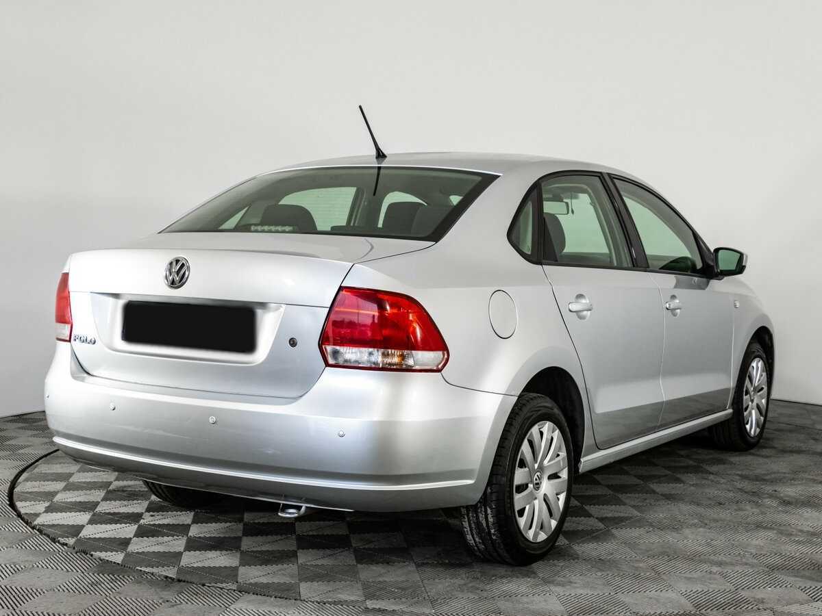 Купить Volkswagen Polo с пробегом. Фото: #3