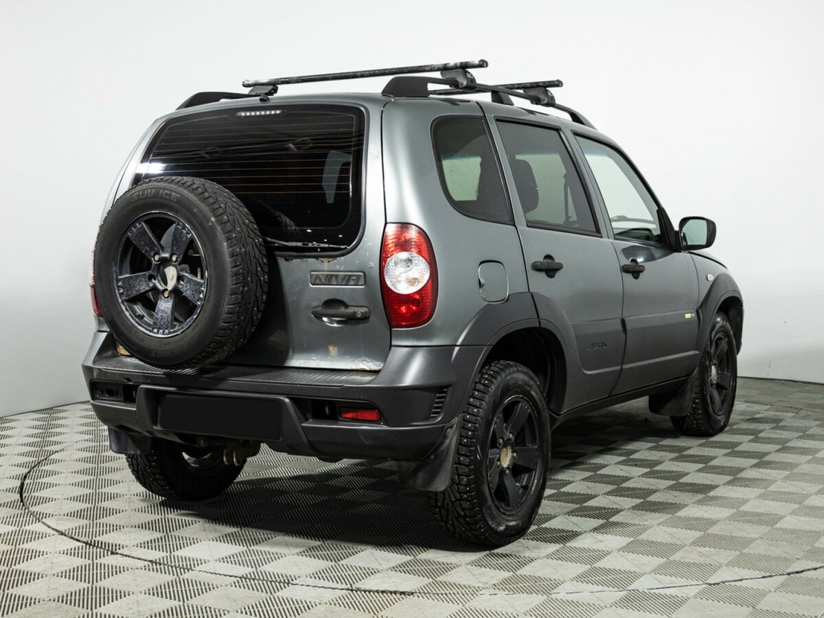 Купить Chevrolet Niva с пробегом. Фото: #4