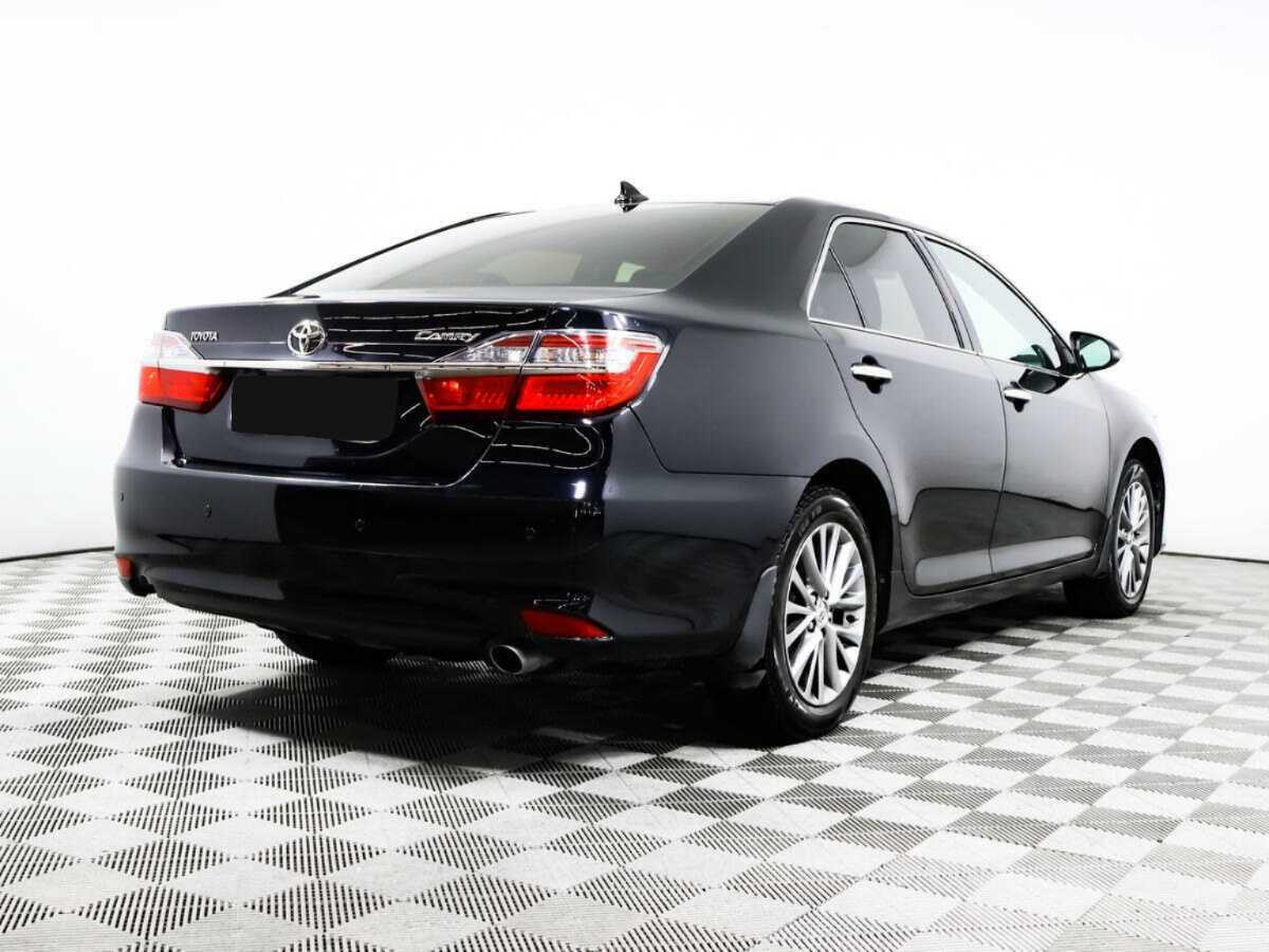 Купить Toyota Camry с пробегом. Фото: #4