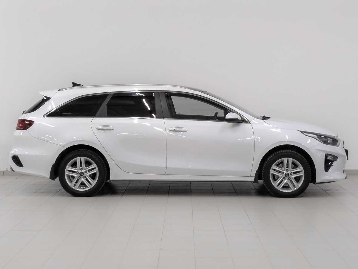Купить Kia Ceed с пробегом. Фото: #4