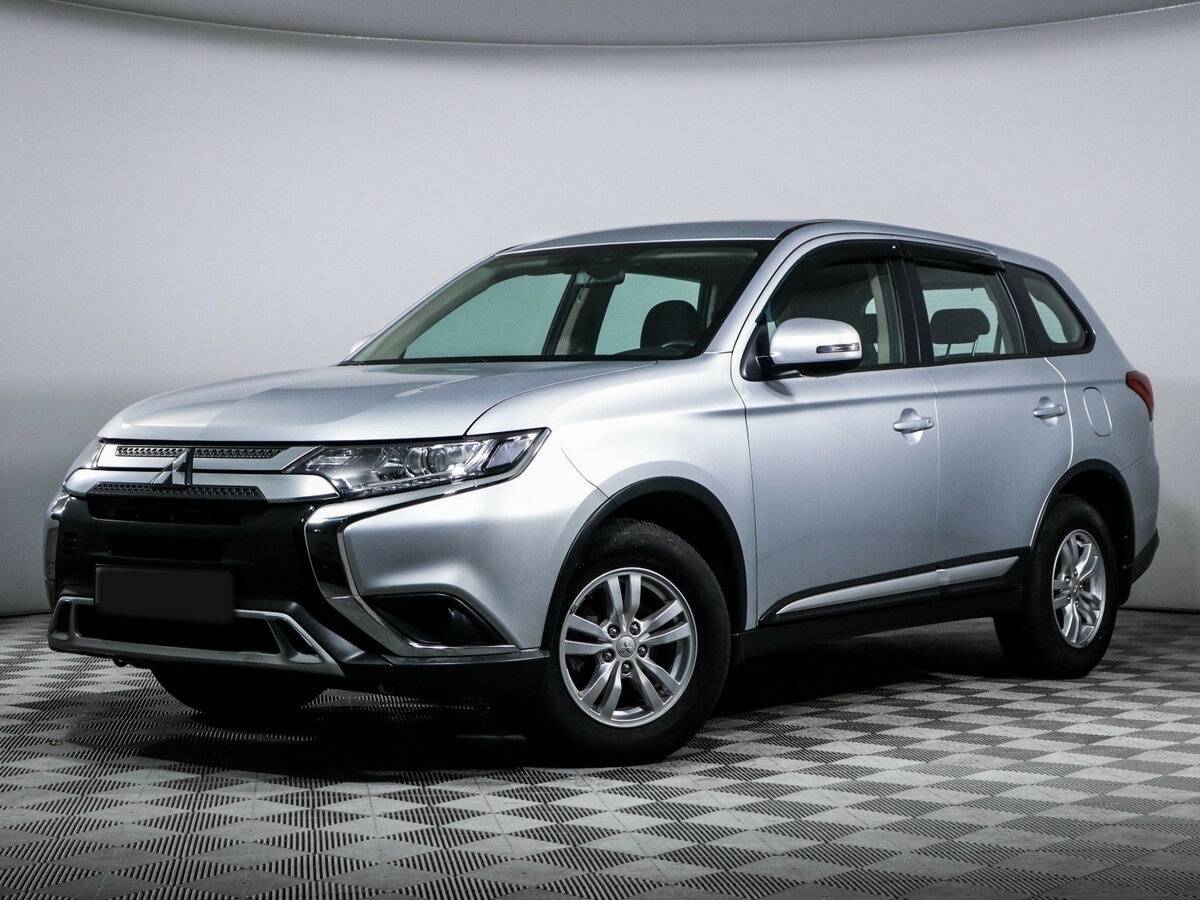 Купить Mitsubishi Outlander с пробегом. Фото: #0