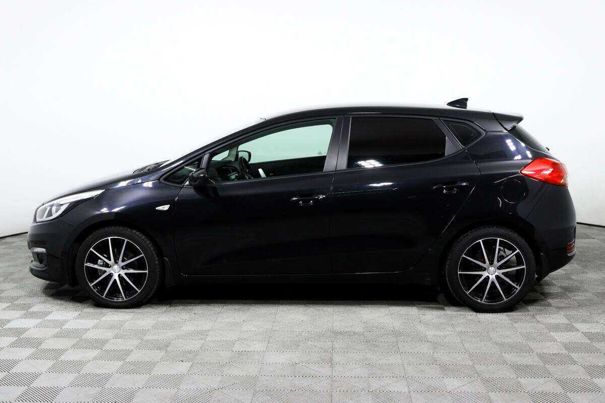 Купить Kia Ceed с пробегом. Фото: #7