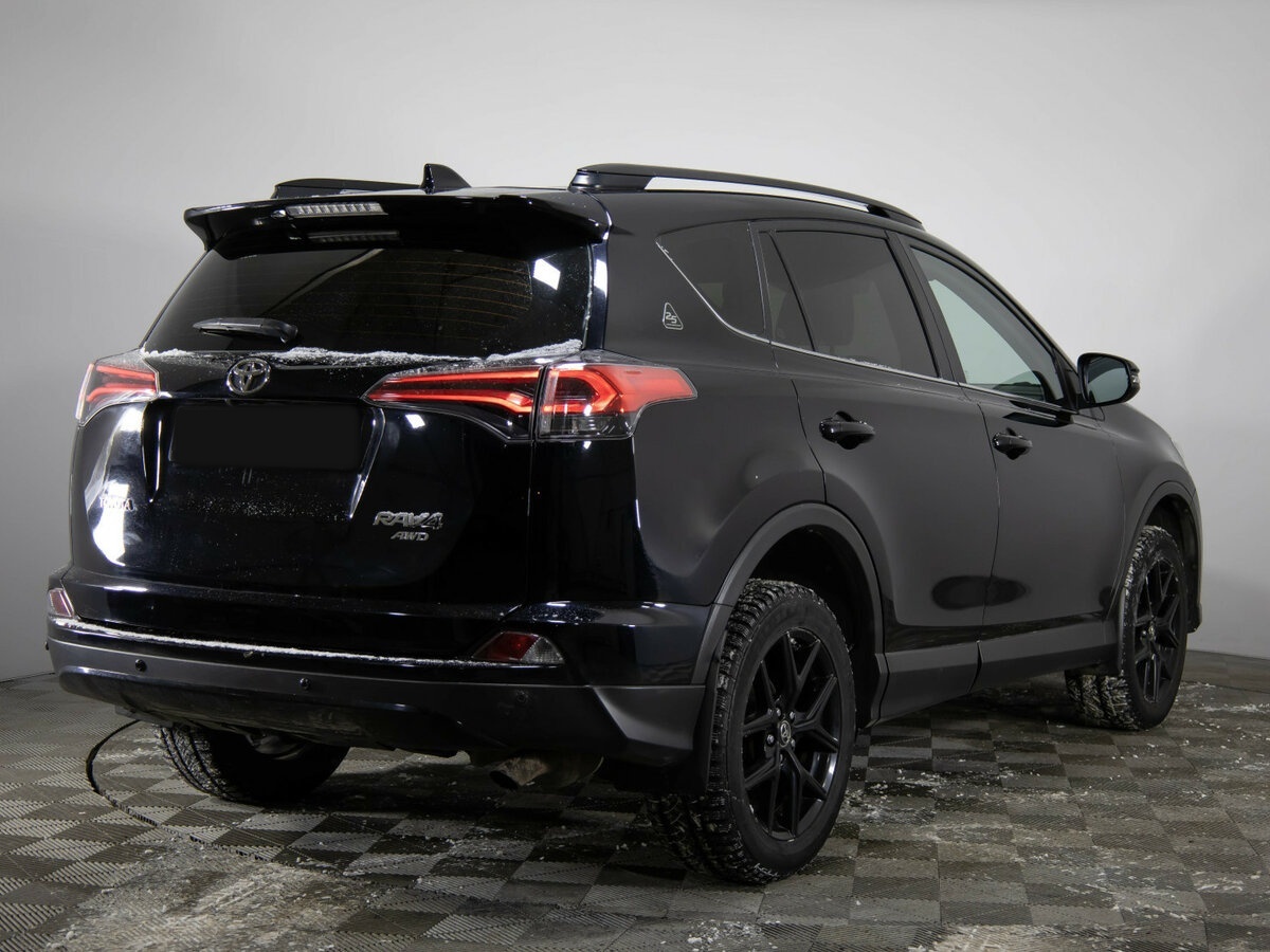 Купить Toyota RAV4 с пробегом. Фото: #3