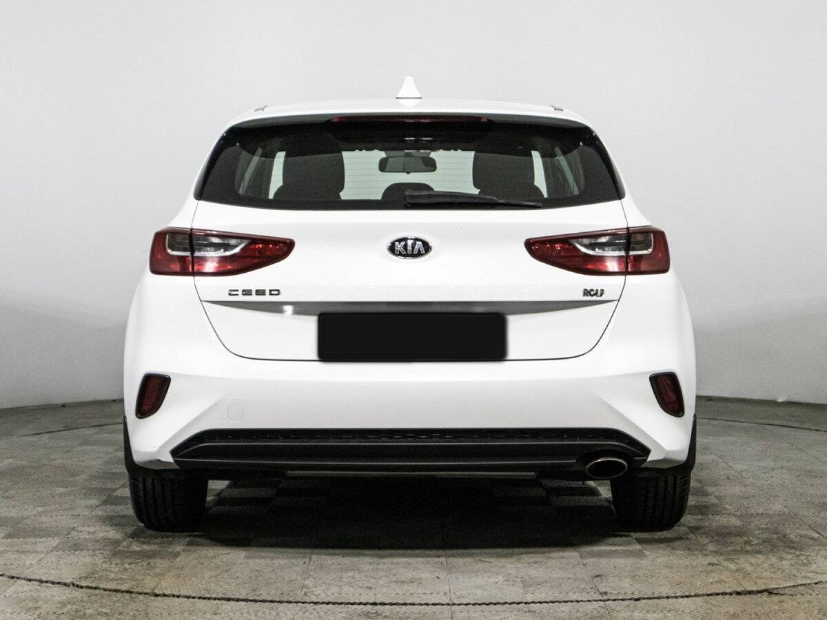 Купить Kia Ceed с пробегом. Фото: #5