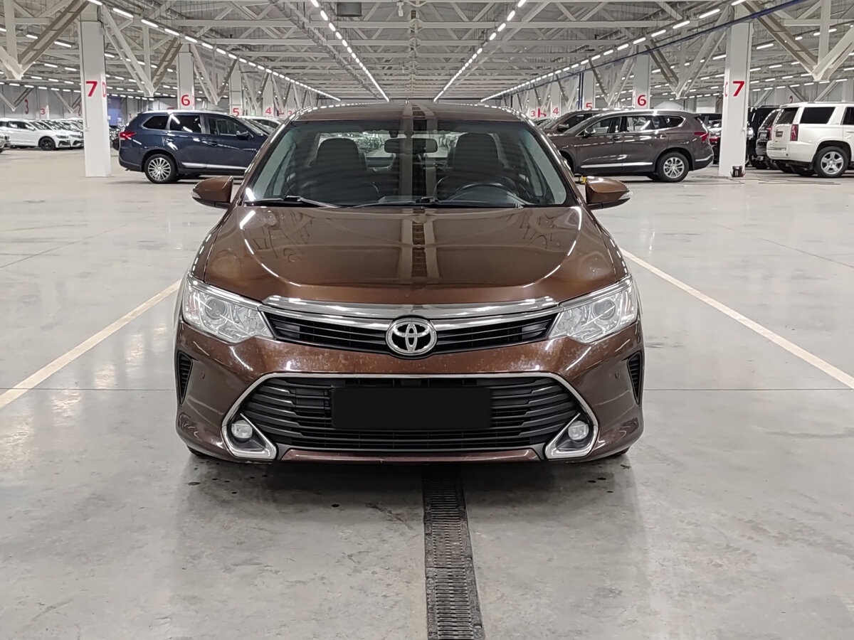 Купить Toyota Camry с пробегом. Фото: #1
