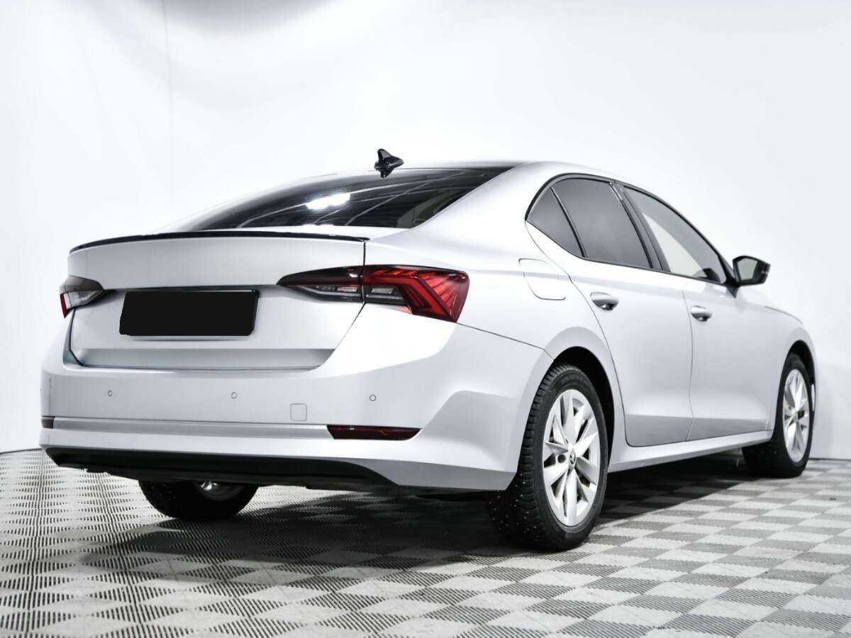 Купить Skoda Octavia с пробегом. Фото: #3