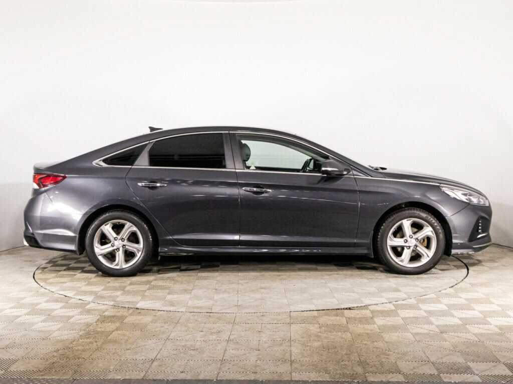 Купить Hyundai Sonata с пробегом. Фото: #3