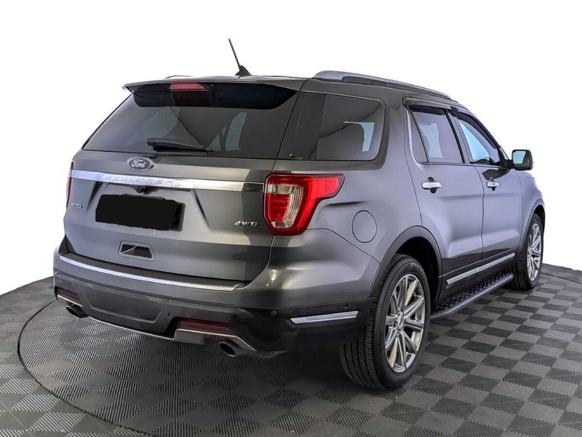 Купить Ford Explorer с пробегом. Фото: #4