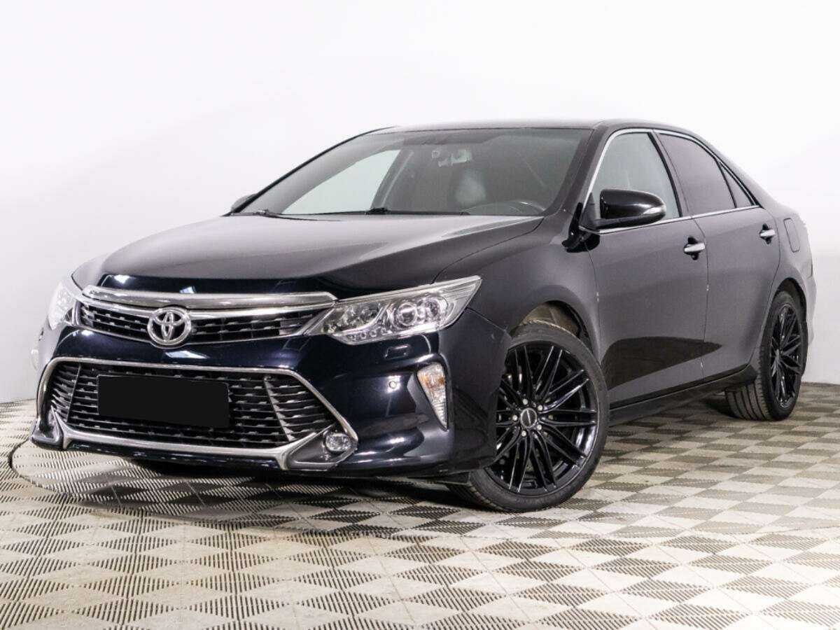 Купить Toyota Camry с пробегом. Посмотреть фото
