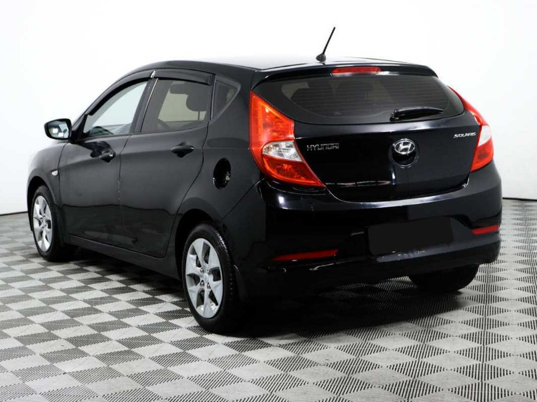 Купить Hyundai Solaris с пробегом. Фото: #6